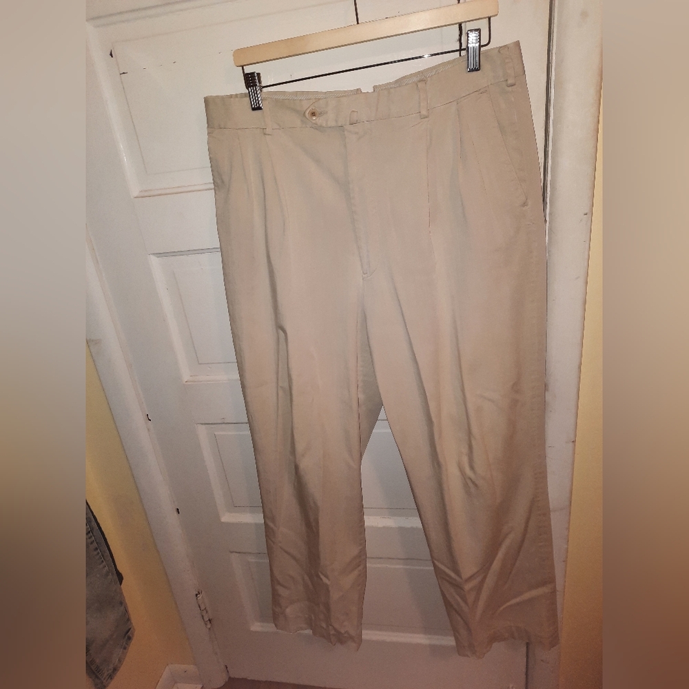 Men's Khaki Chinos